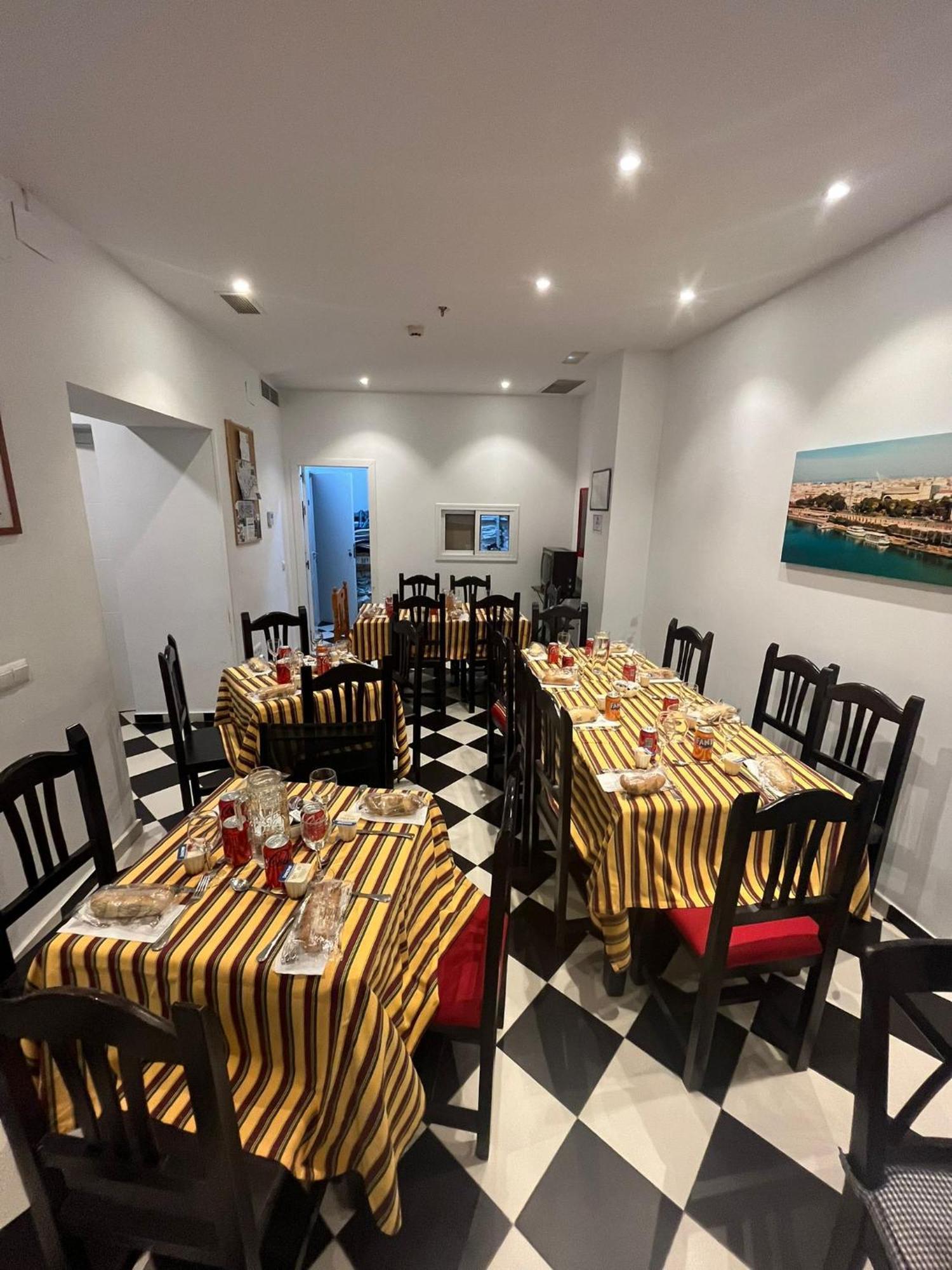 Alberg A2c (adults Only) Sevilla